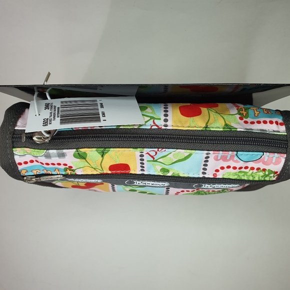 Lesportsac Boxed Travel Cosmetic Bag NWT - plus FREE GIFT - Picture 4 of 4